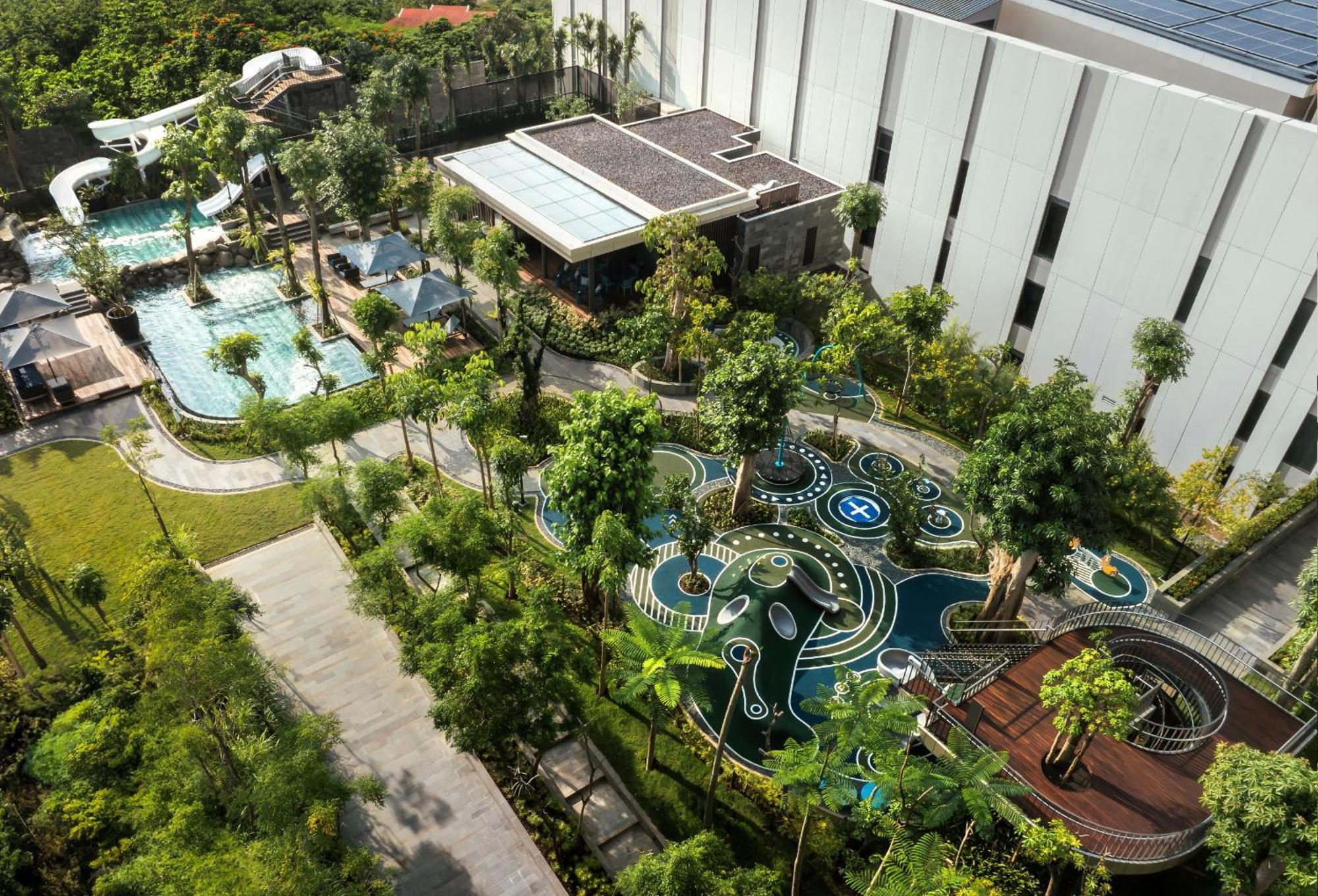 Padma Hotel เซอมารัง ภายนอก รูปภาพ