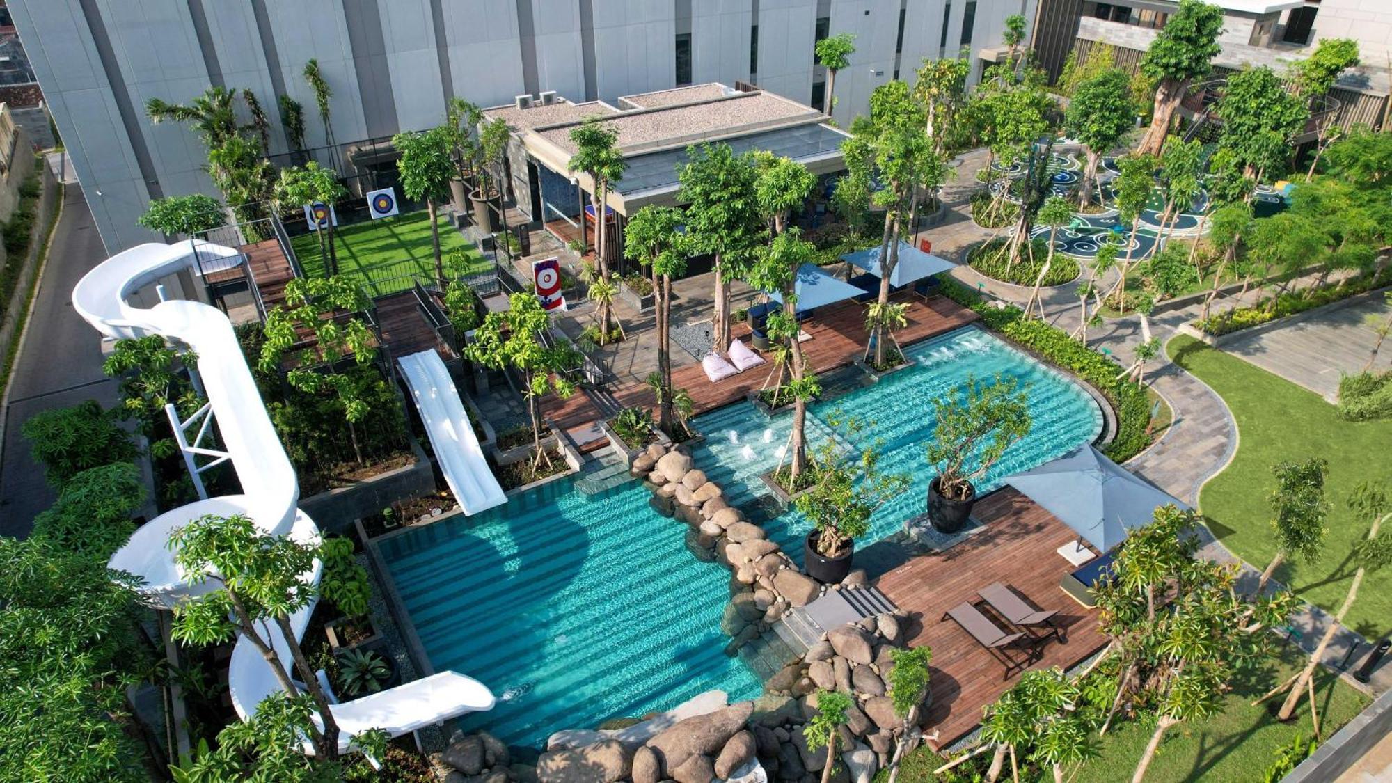 Padma Hotel เซอมารัง ภายนอก รูปภาพ